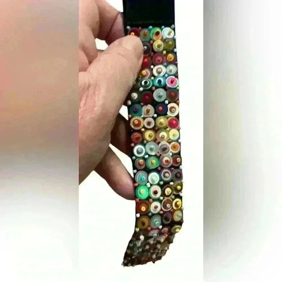 Women’s multicolor sequin bracelet - Picture 3 of 6